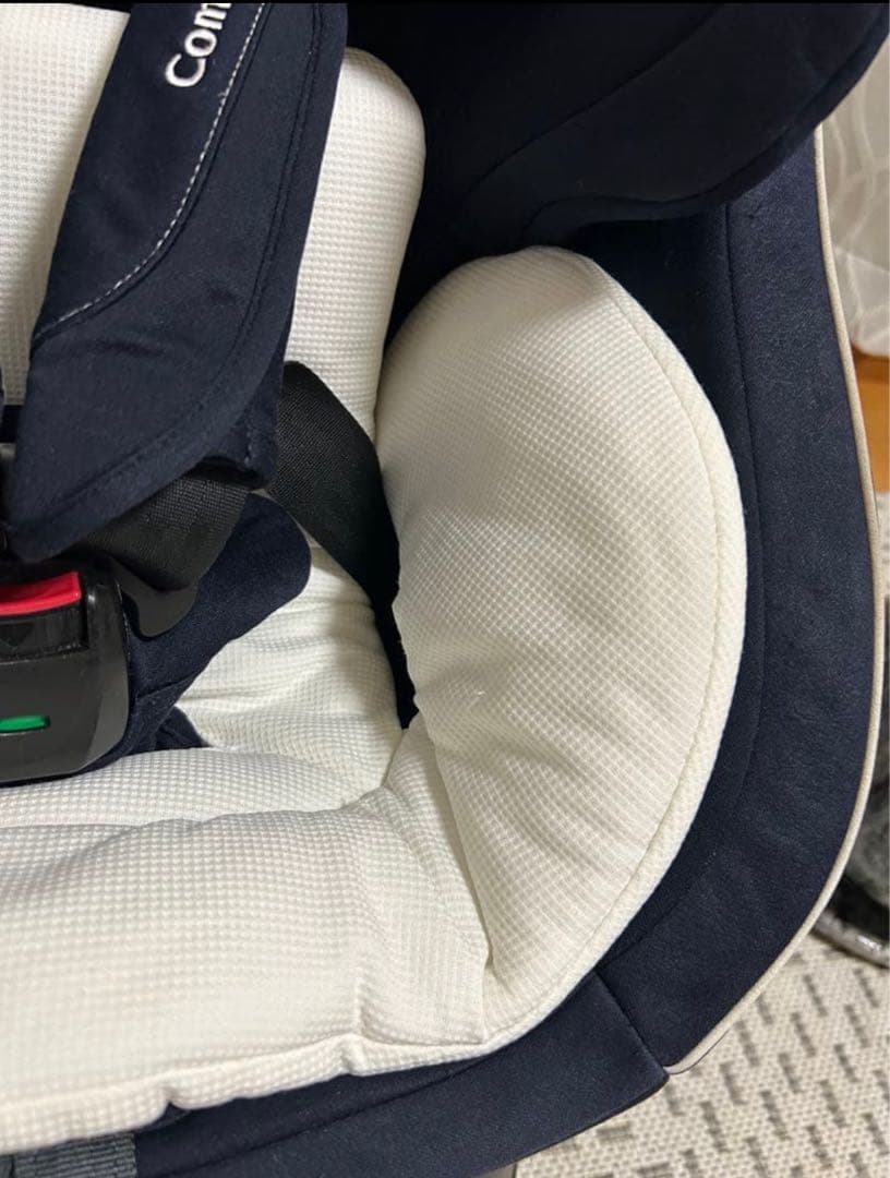 コンビ 新生児チャイルドシート クルムーヴ JJ-550ネイビー　抱っこ紐