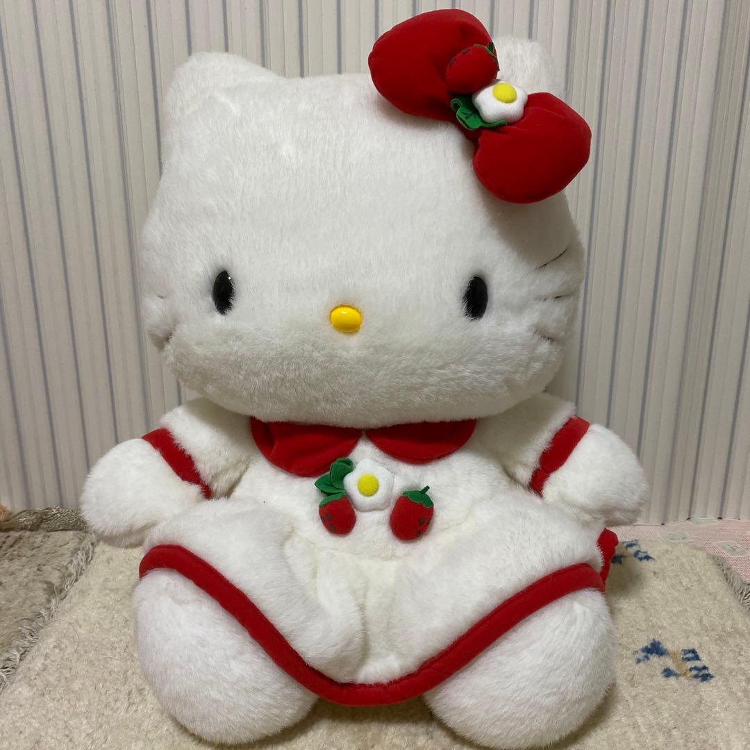 キティぬいぐるみ　いちごドレス　大　お値下げ＋おまけ