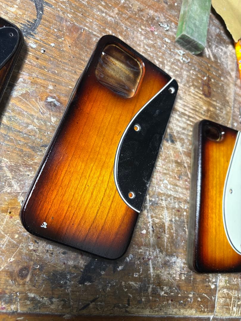 カスタム木製iPhoneケース　オーダー受付