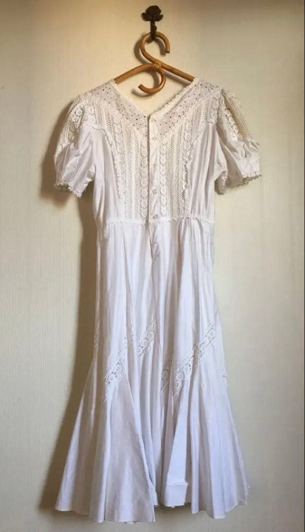 アンティークワンピース