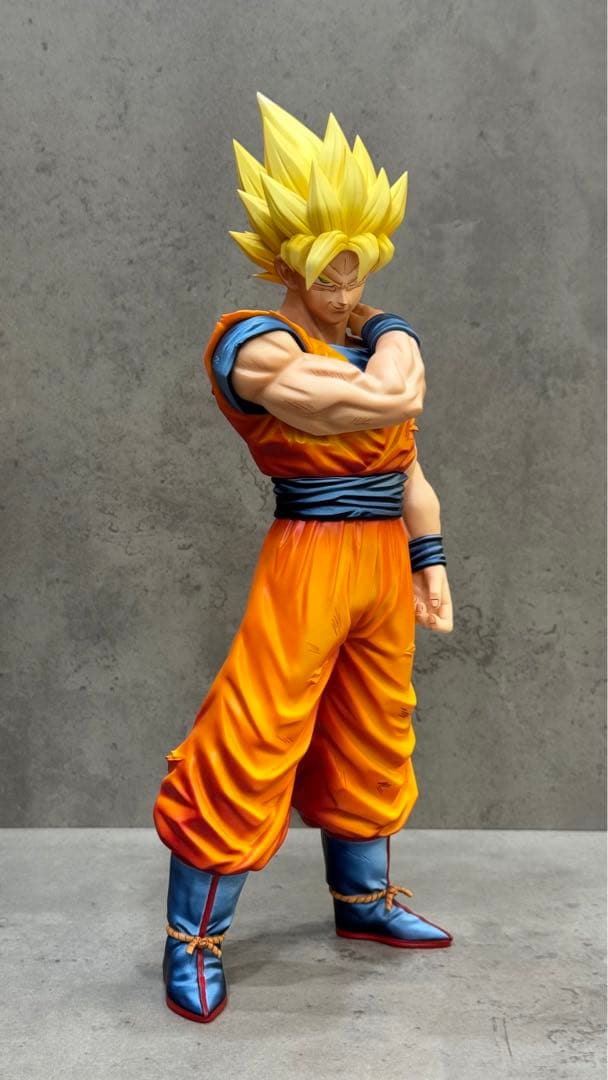 ドラゴンボール孫悟空 スーパサイヤ人 フィギュア頭二つ付き