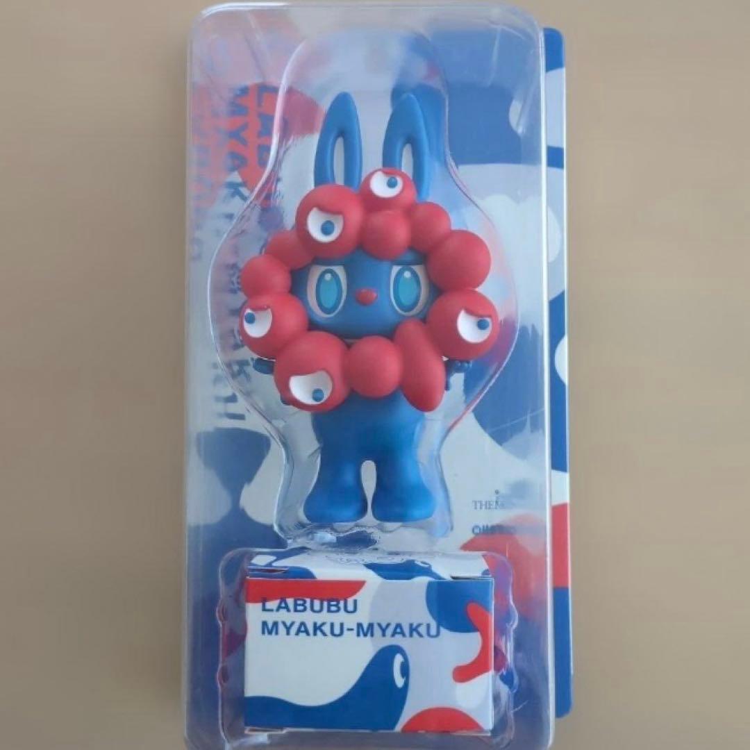 万博　ミャクミャク　ラブブコラボフィギュア　新品未開封