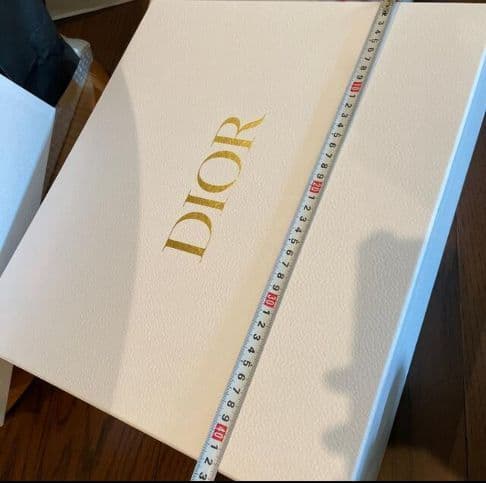 クリスチャンディオール箱