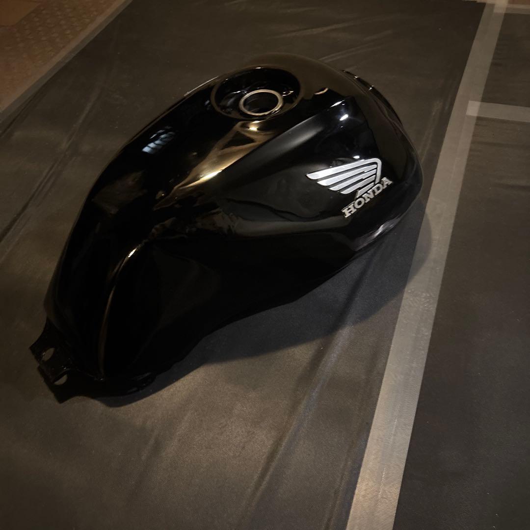 nc39タンク　補修傷跡あり