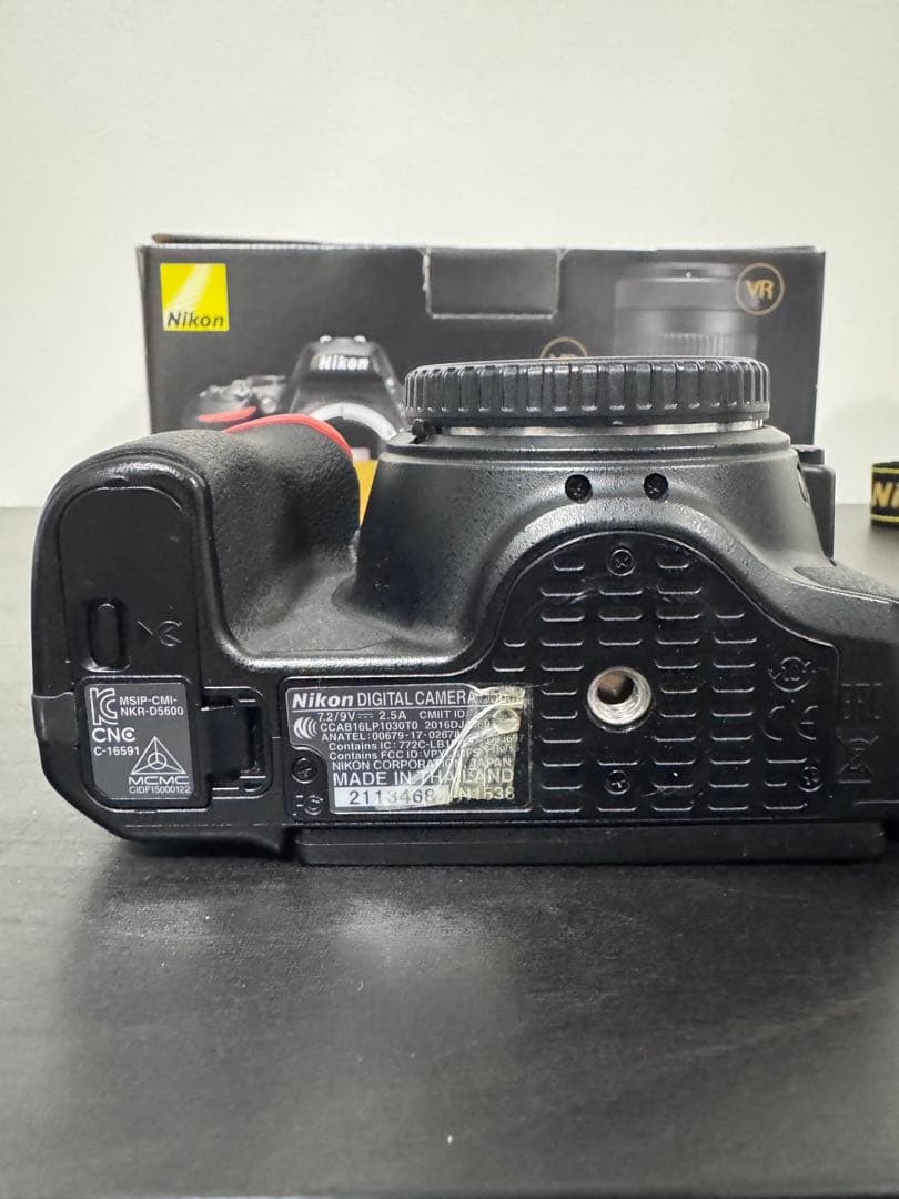 Nikon デジタル一眼レフカメラ D5600ダブルズームキット