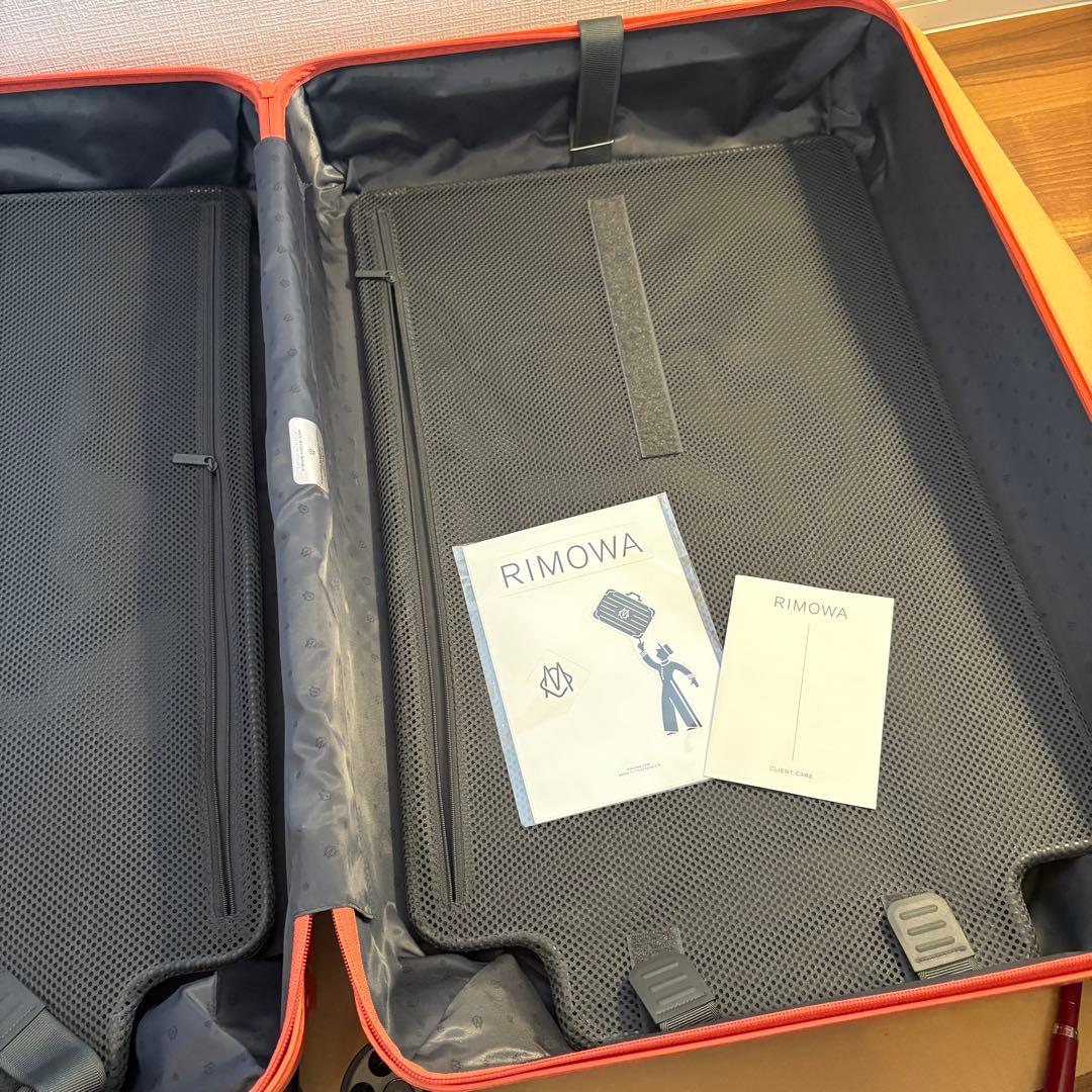 リモワ　エッセンシャル　チェックインL 85L