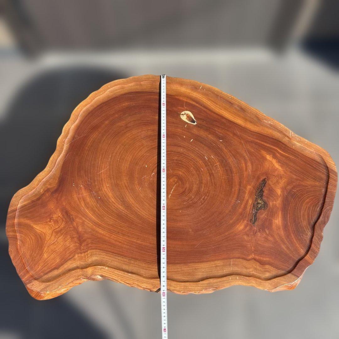 木製テーブル 自然な形状