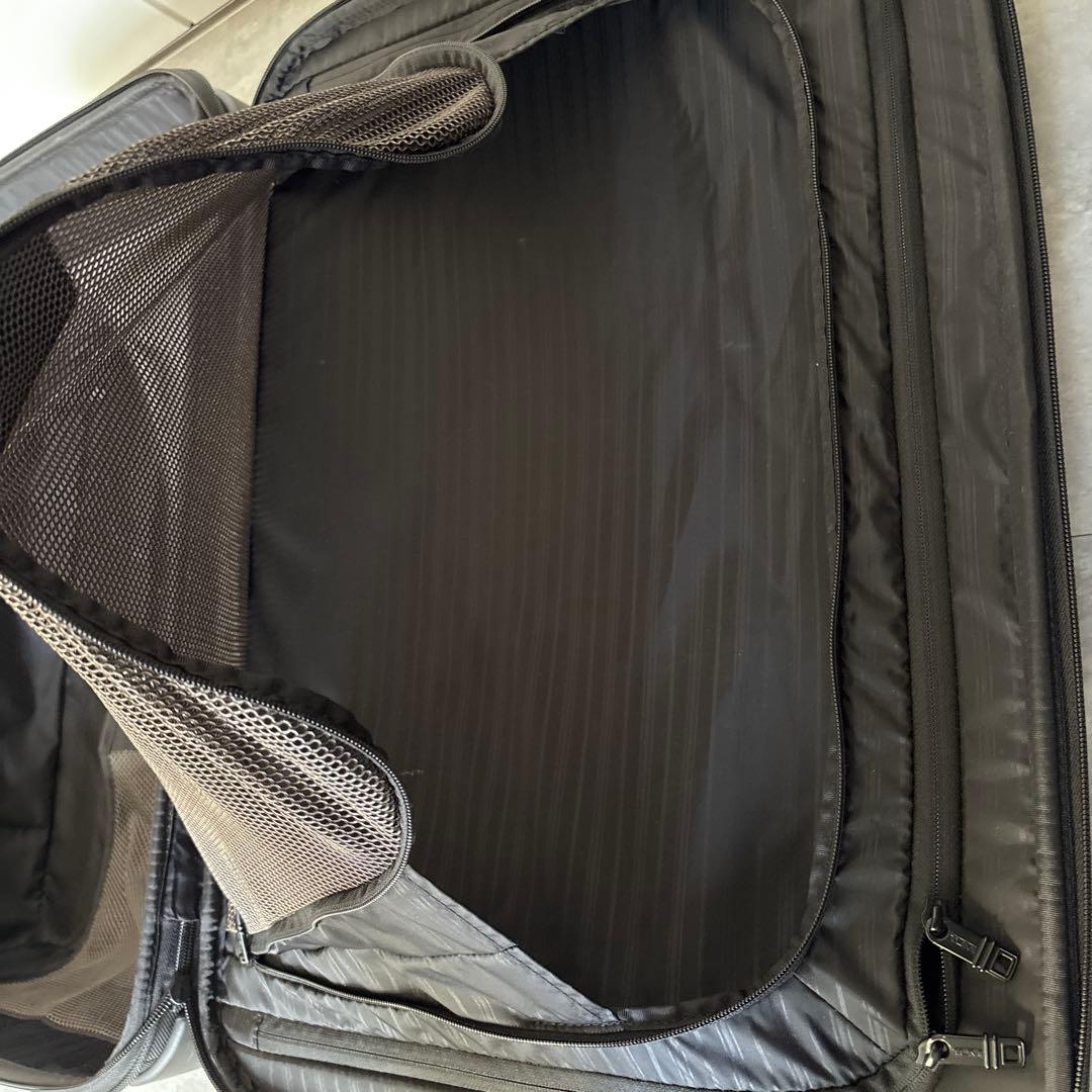 激レア美品！大容量TUMI トゥミ　ライトウェイト　ミディアムキャリーケース