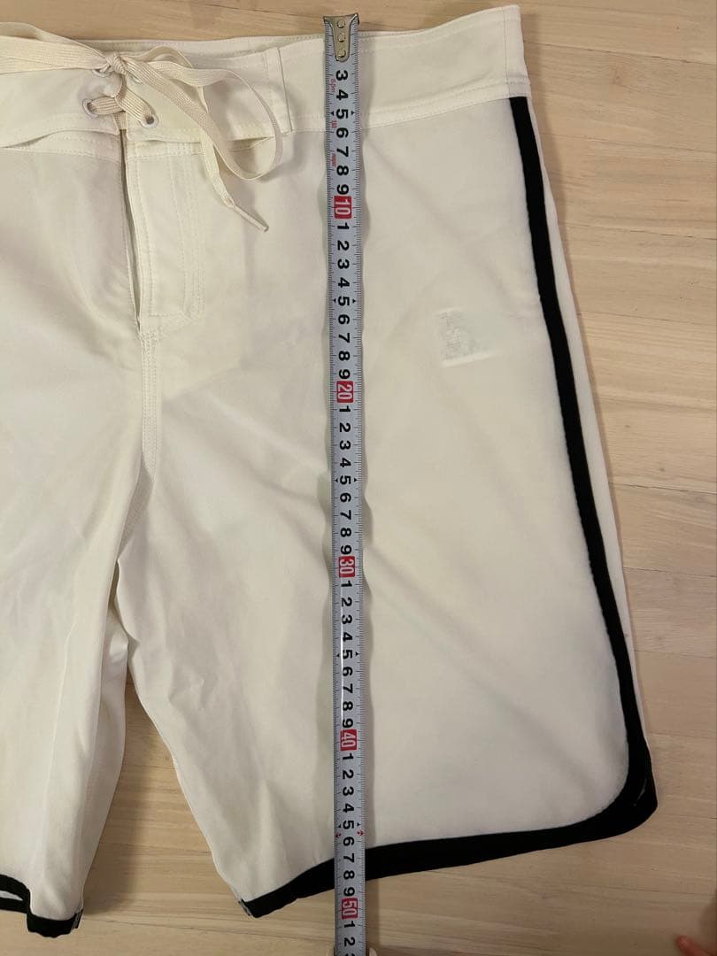 【最終価格】10/4迄。LYFT【Ｌサイズ】ステージショーツ　サーフパンツ