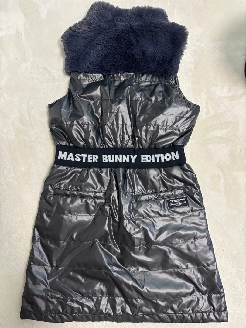 マスターバニーエディション ダウンワンピース ファー付き ネイビー