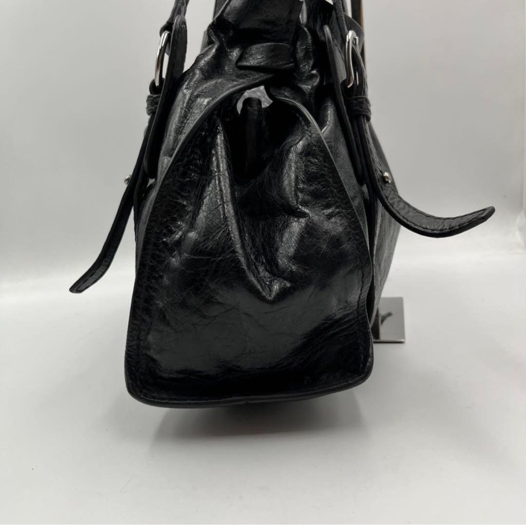 miumiu レザーショルダーバッグ