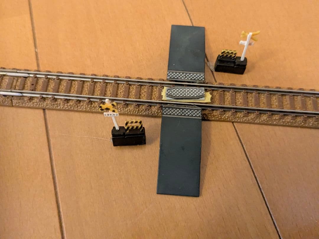 中古 Nゲージ オリジナルスターターセット 高架、鉄橋レール+車両付き 入門用