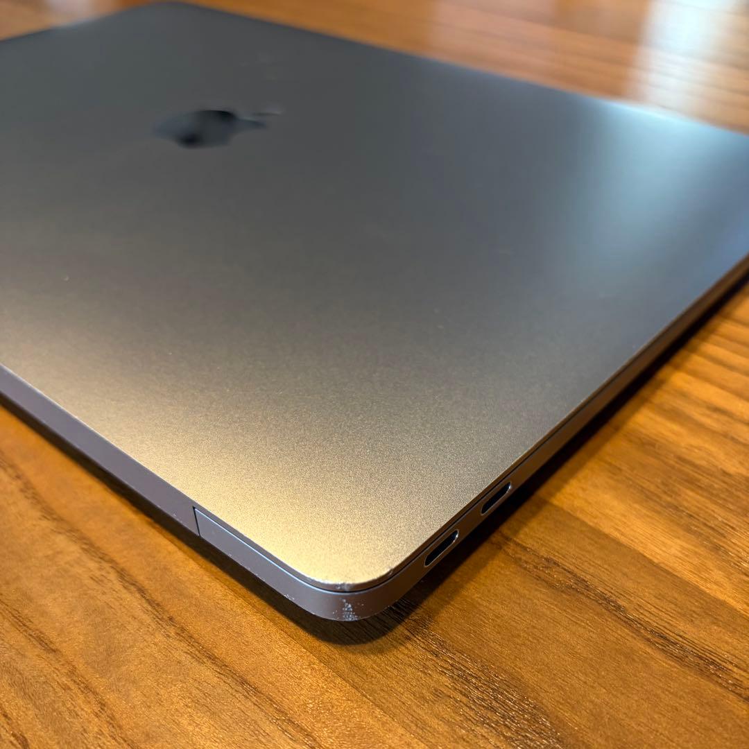 M1MacBookAir 13インチ 16メモリ 256GB スペースグレー