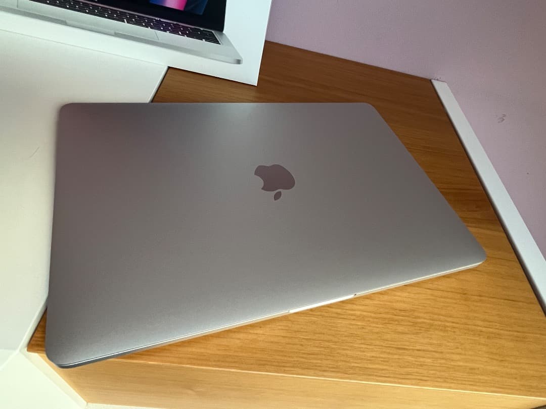 MacBook Pro 13インチ 本体