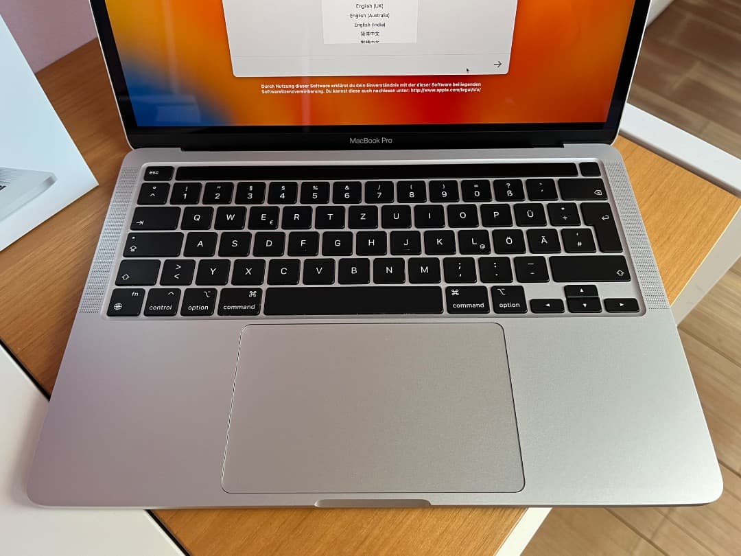 MacBook Pro 13インチ 本体
