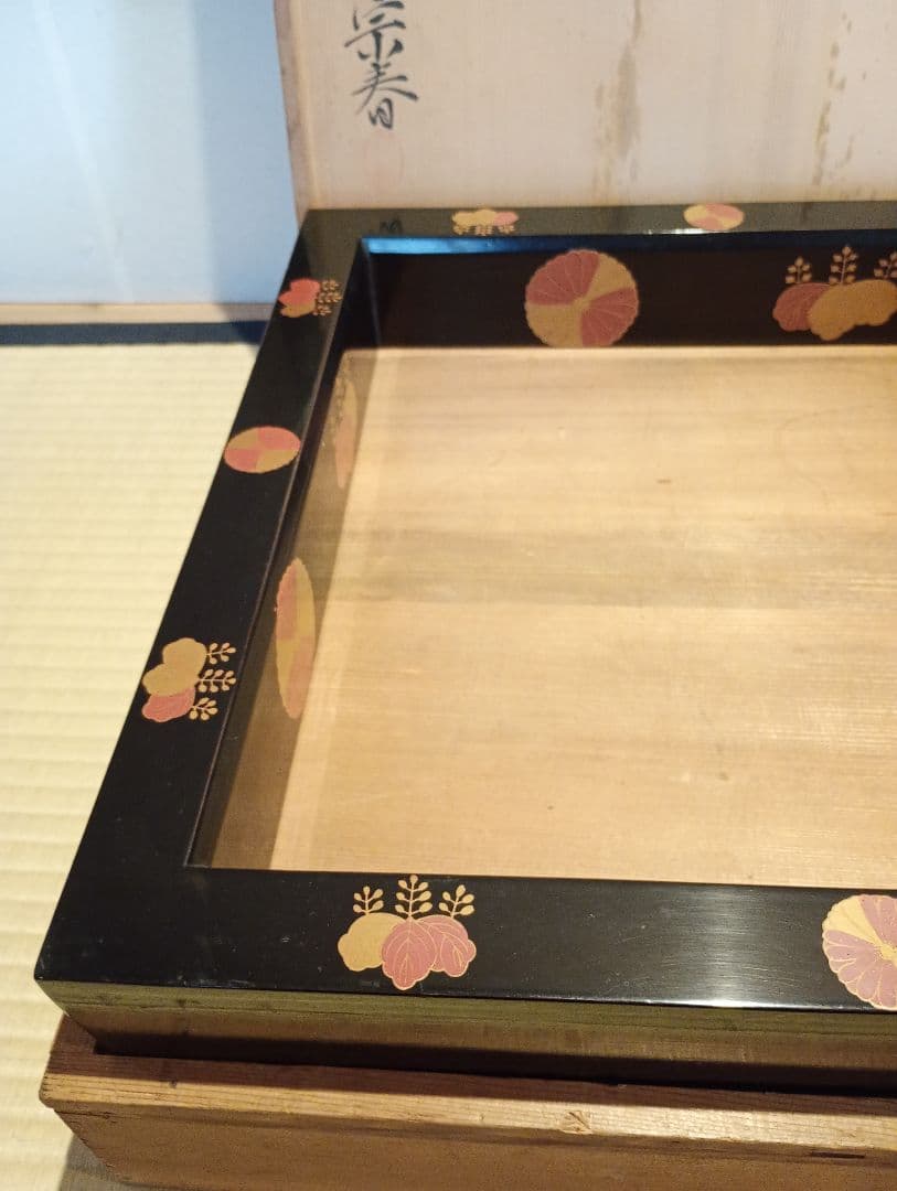 【茶道具】高台寺蒔絵炉縁　塗師宗春作　金蒔絵炉縁　炉縁113