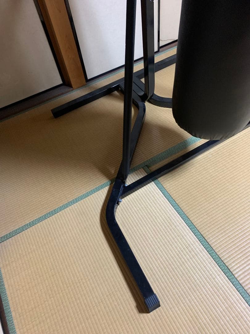 黒 サンドバッグ チェーン付き