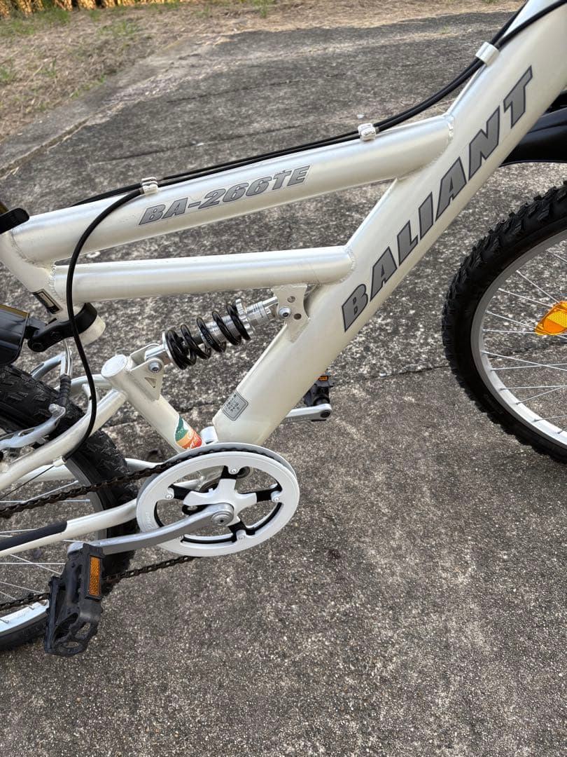 Minami Yuukiさん専用 バリアント・フルサスMTB(26㌅)