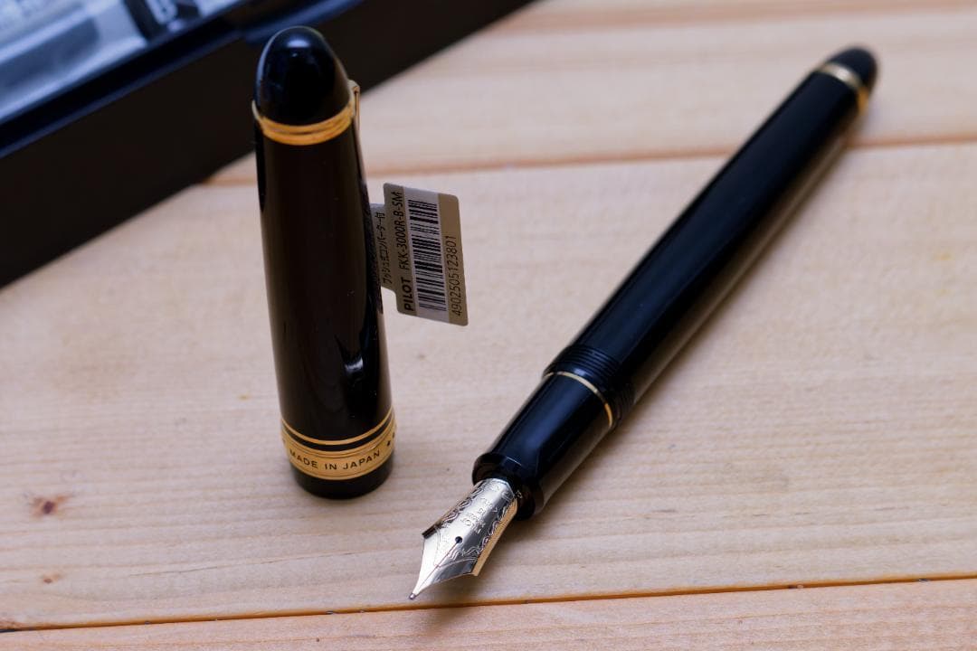 j*y様 PILOT 万年筆 カスタム743 SM ブラック FKK3000RB