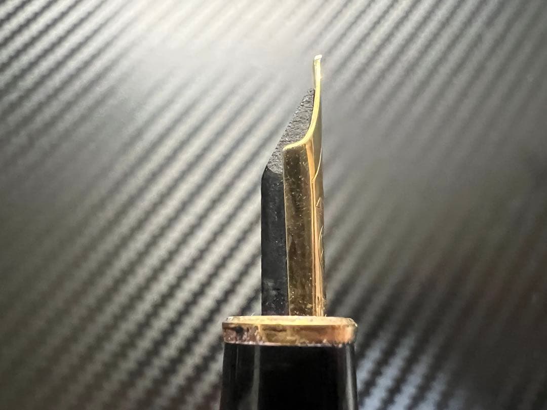 モンブラン マイスターシュテュック 144 万年筆 全金 ブラック F 細字