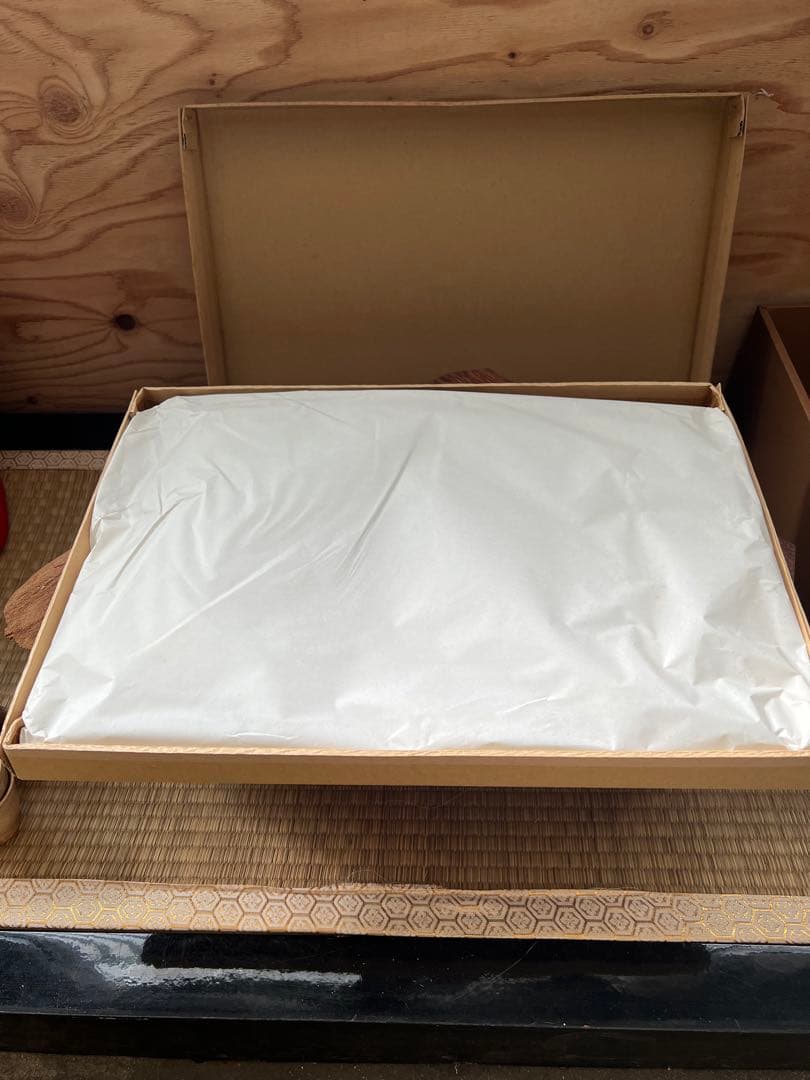 茶器／茶道具薄板（花入用敷板・花台）本漆三枚組敷板 （矢筈・角蛤・丸蛤)元箱付