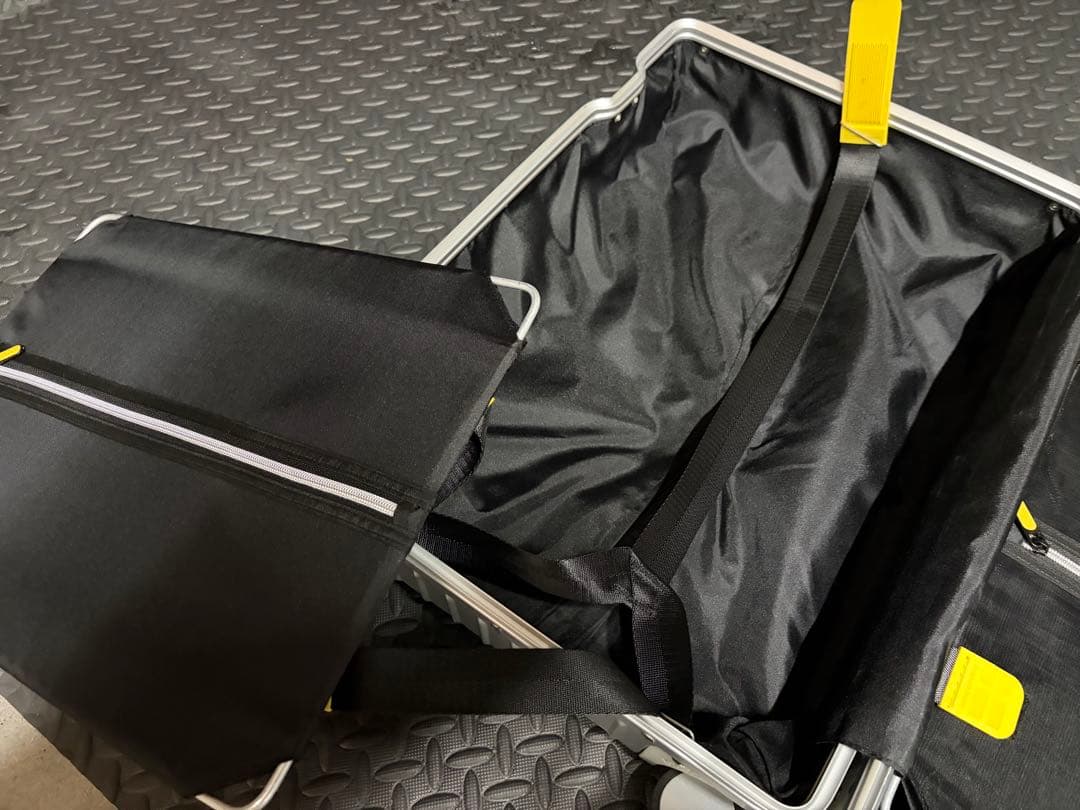 イノベーター スーツケース 機内持ち込み 36L INV1811 シルバー