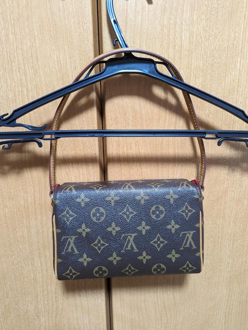 ルイヴィトン レシタル パーティーミニバッグ