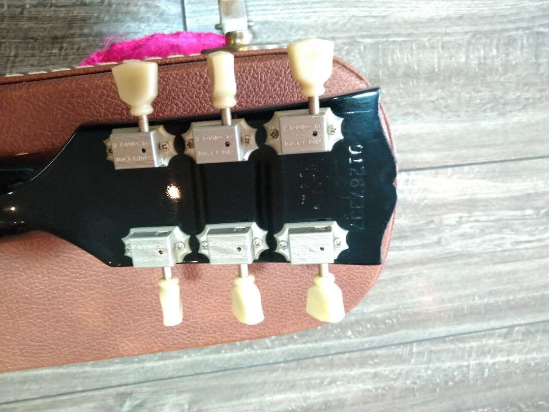 Gibson SG ブラック ハードケース付き