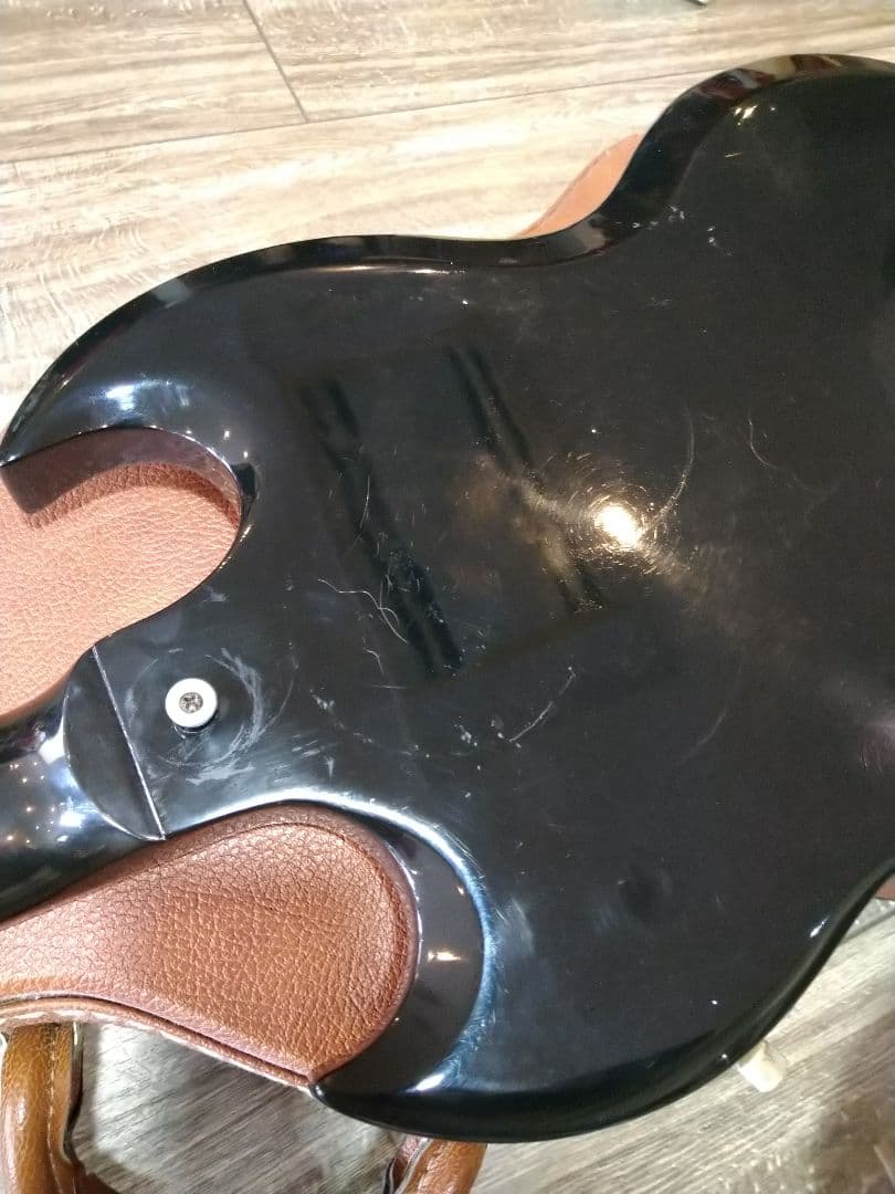 Gibson SG ブラック ハードケース付き