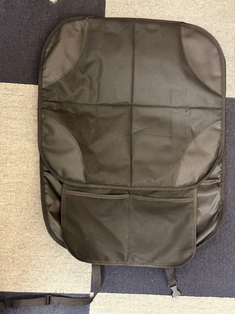 中古 コンビ fugebaby シートベルト固定 チャイルドシート