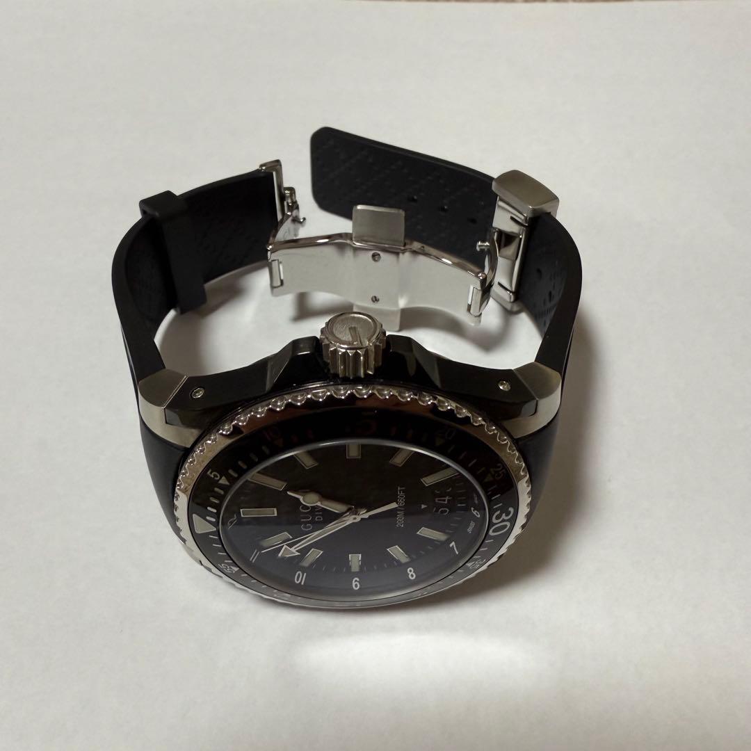 GUCCI Dive ブラック ラバーベルト 200M防水(45mm)