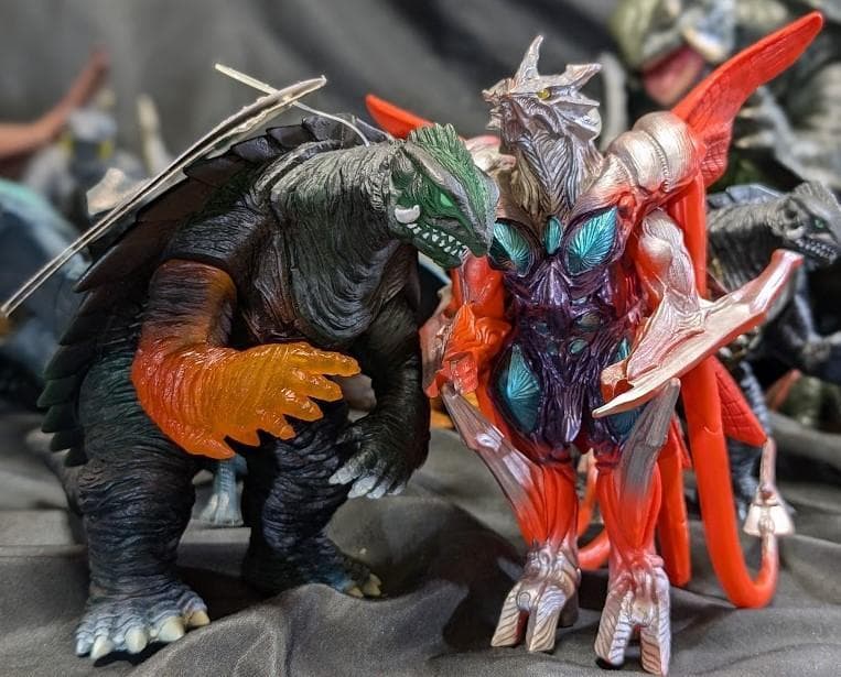 昭和～平成ガメラ＆登場怪獣（バンダイ）＆ビッグサイズソフビ他１７体セット＋３