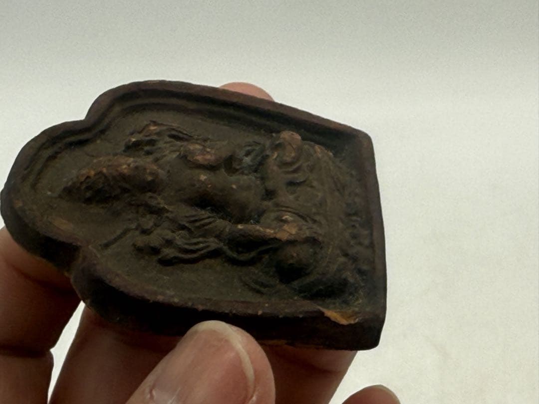 中国　チベット　観音像　陶製　仏教美術　送料込み250327