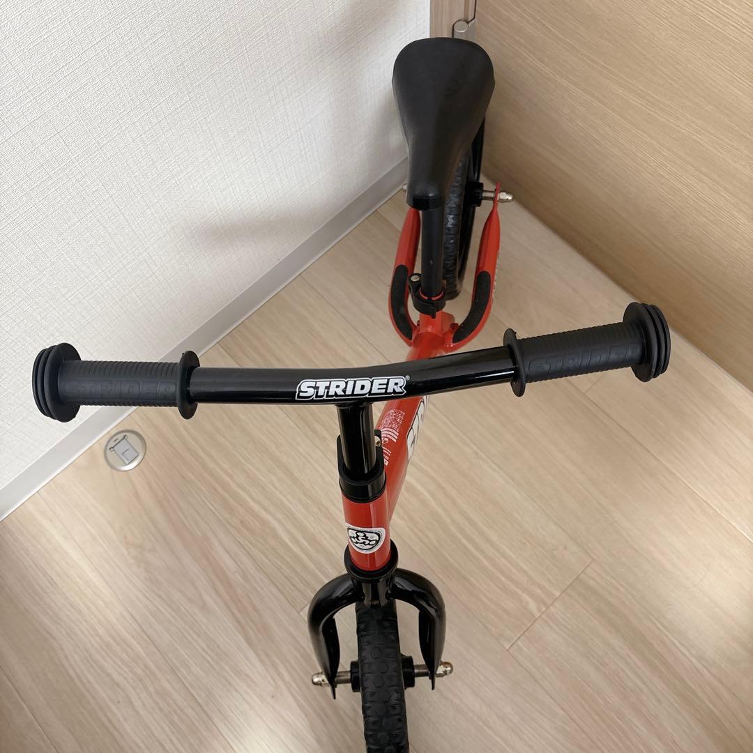 STRIDER ストライダー　バランスバイク クラシック　12インチ レッド
