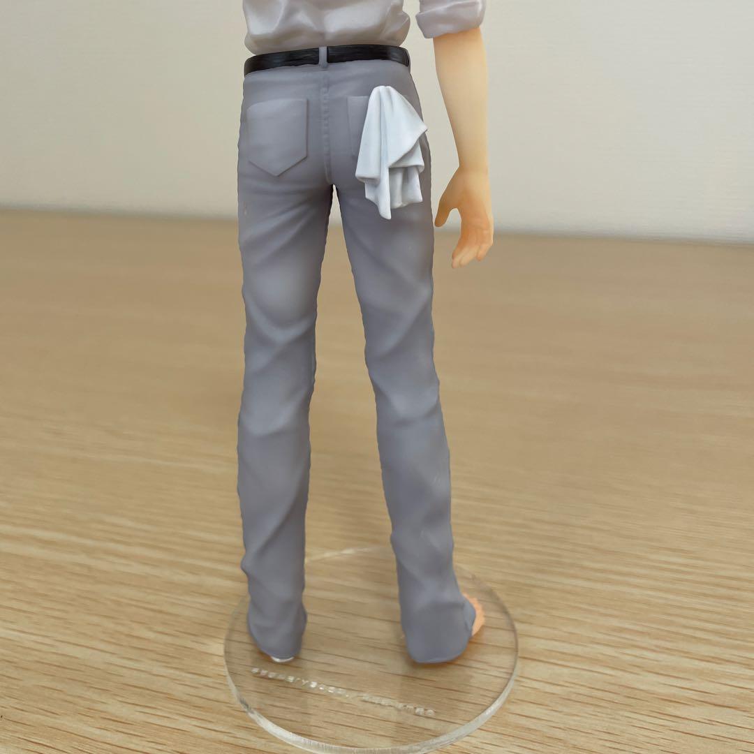 【ジャンク】リヴァイ 進撃の巨人 1/8 完成品フィギュア アプリコットブロッサ