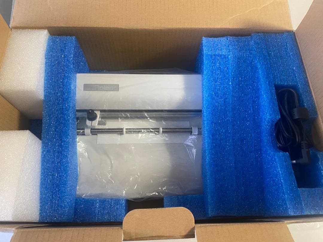 STIKA SV-8 カッティングマシン Roland