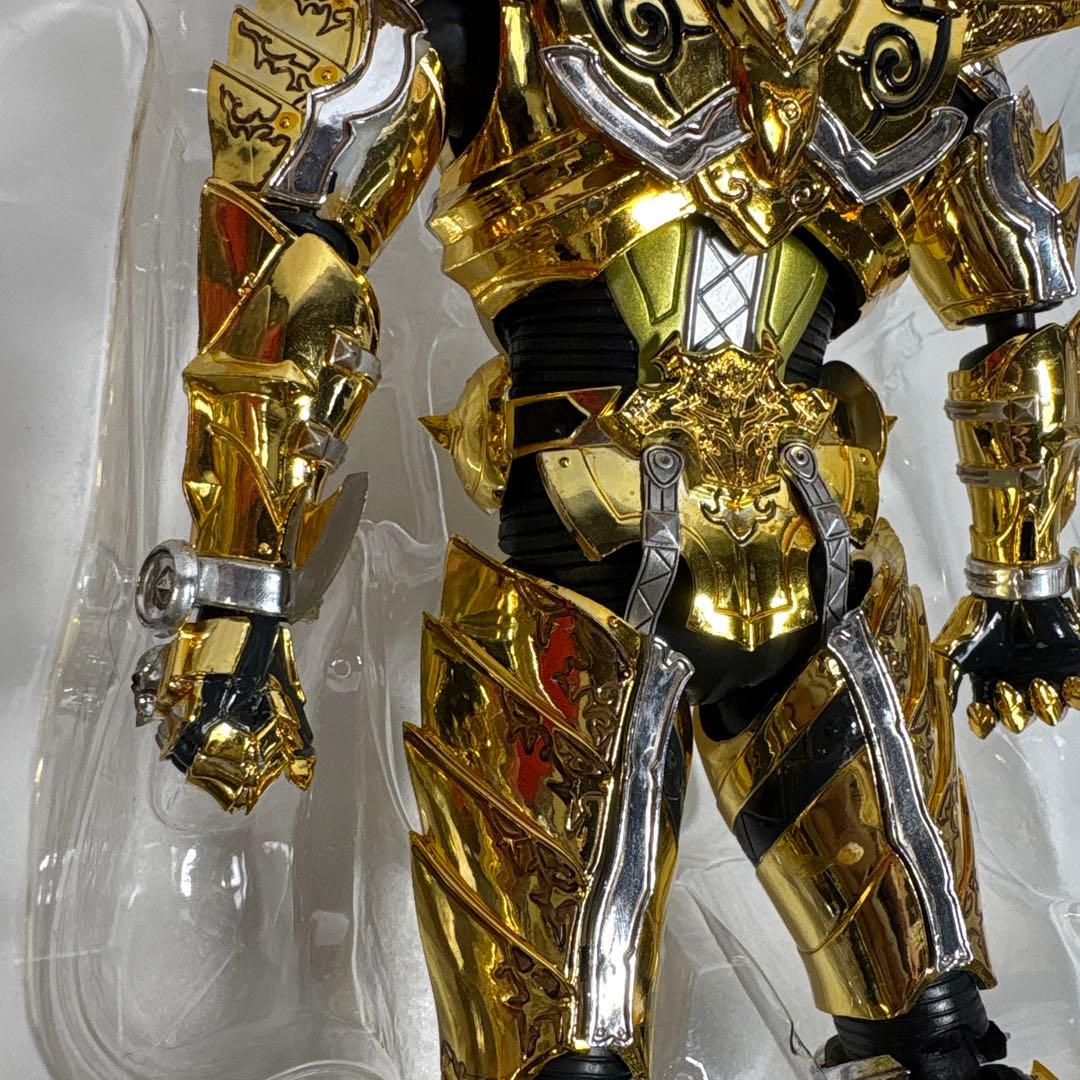 白*狗様 特価品　キラメキビト煌人　魔戒騎士ガロ　牙狼　12インチ　黄金騎士