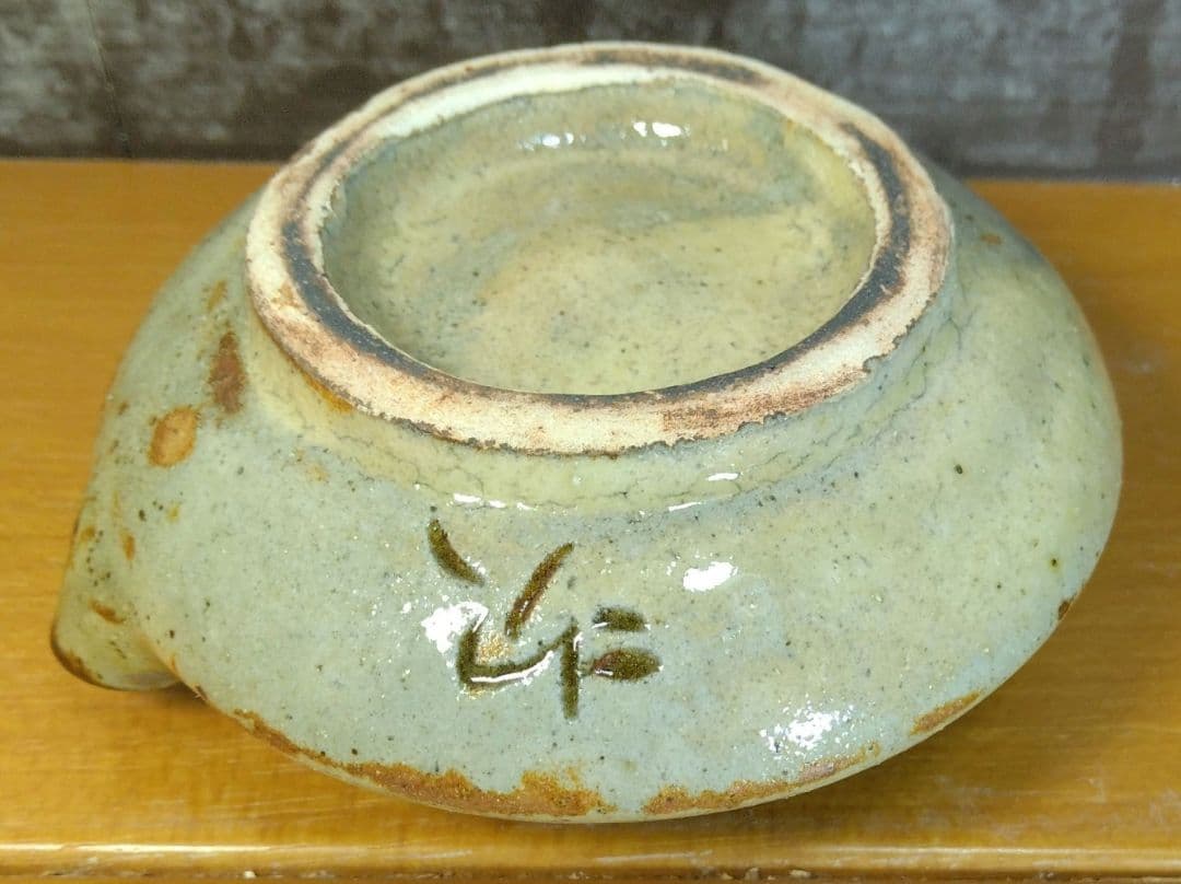 人間国宝 金城次郎 壷屋焼水滴 栞 共箱 美品 壺屋焼 魚紋水滴 やちむん