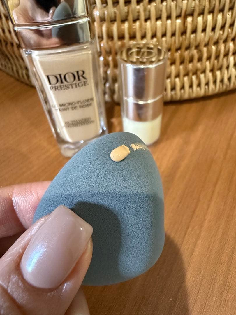 Dior 新プレミアム美容液ファンデーション