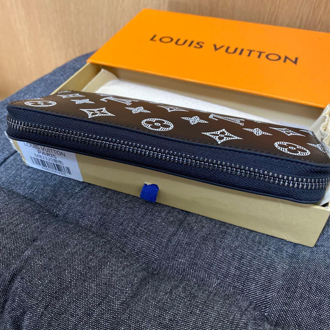 ルイヴィトン長財布 iPhone13 2点セット即購入可