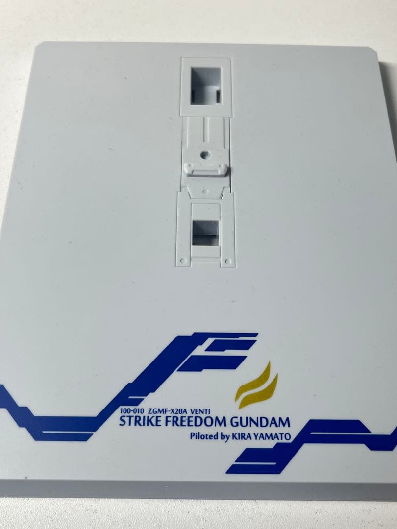 L BUILD ストライクフリーダムガンダム