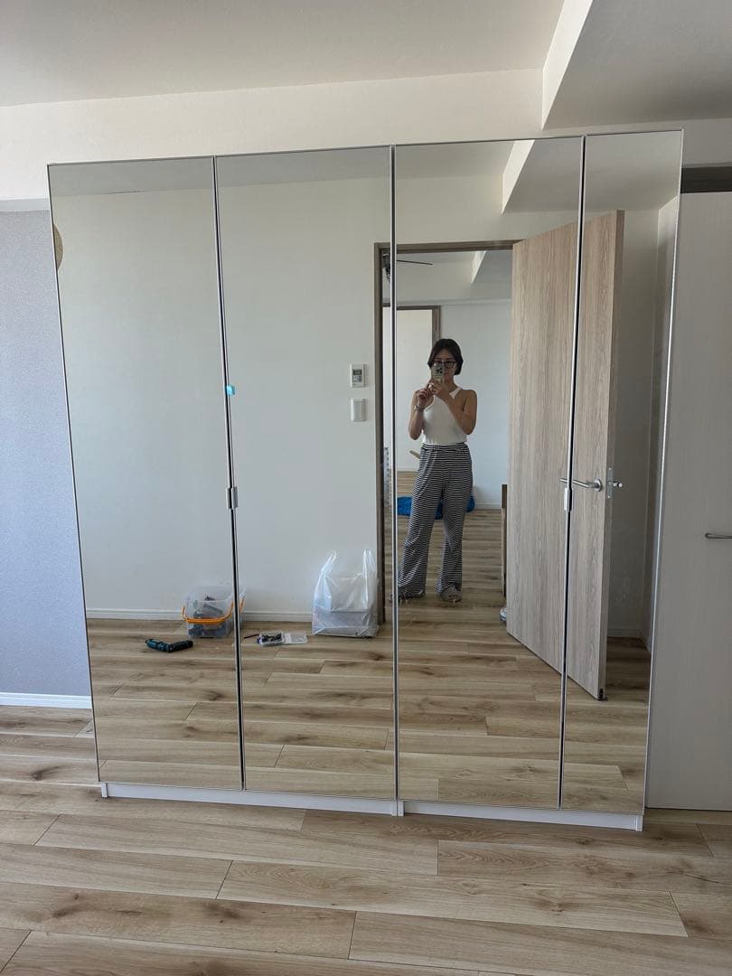 chocoさん専用送料込み★IKEAミラー付きドレッサー幅100㎝