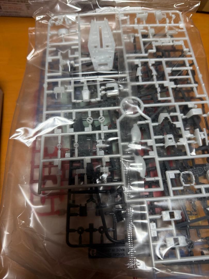 RG 1/144 ガンダム＆1/35 シャア専用ザクIIヘッド プレミアム未組立