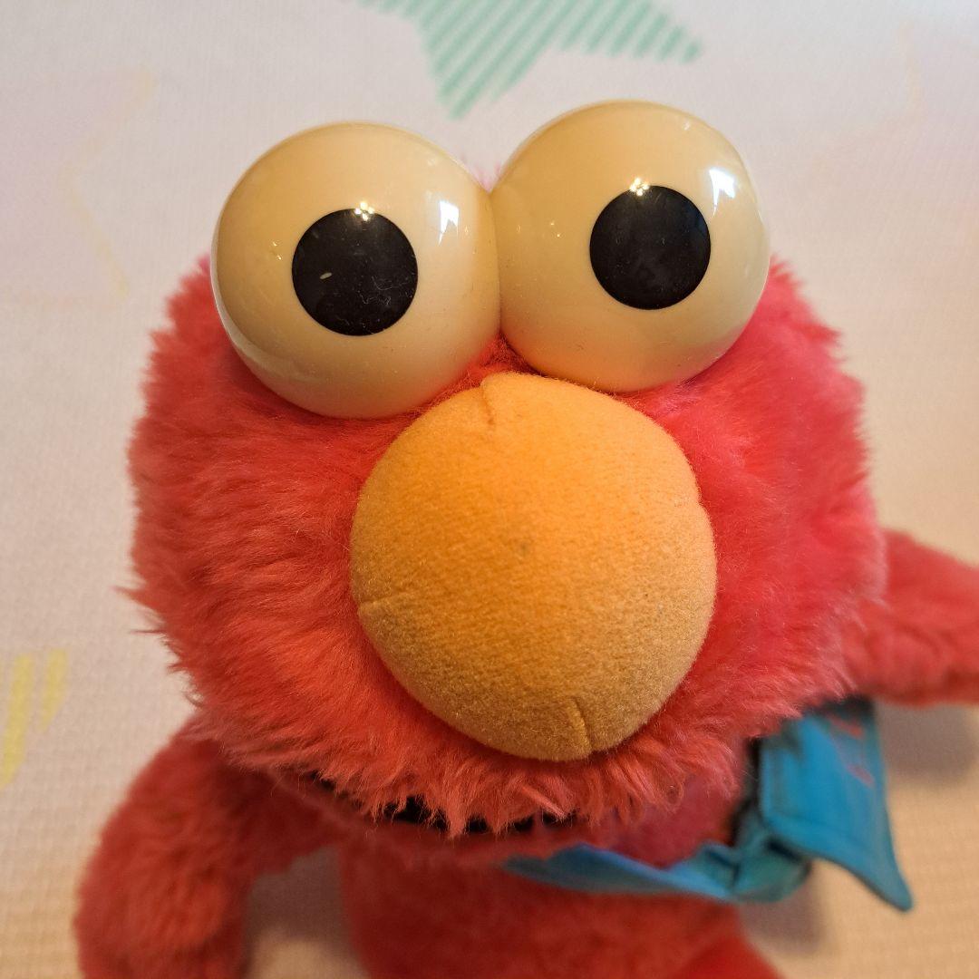 エルモ　しゃべる ぬいぐるみ 青いバッグ付き　アイス　食べる　話す　英語　日本語