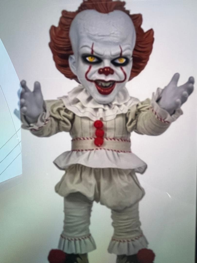 ペニーワイズ トーキングフィギュア