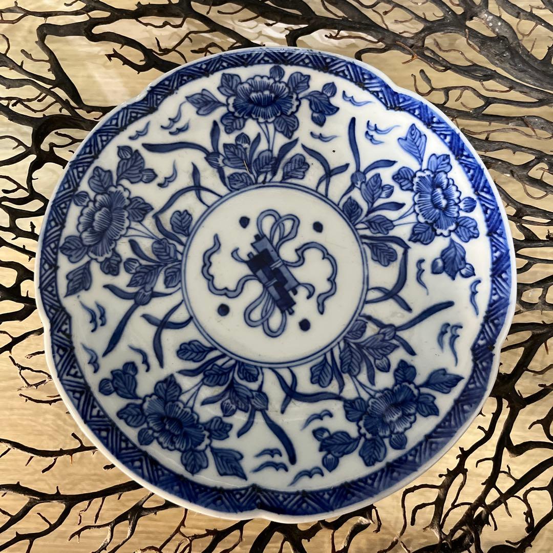 骨董　有田焼　輸出用　里帰り　悲劇の精磁会社　梅花フチ　青花　プレート　中皿１客