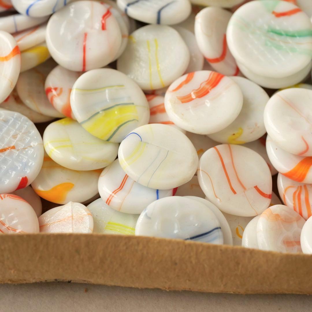 元箱入り乳白色マーブルおはじき 約140枚入り 豆けり 昭和 レトロ