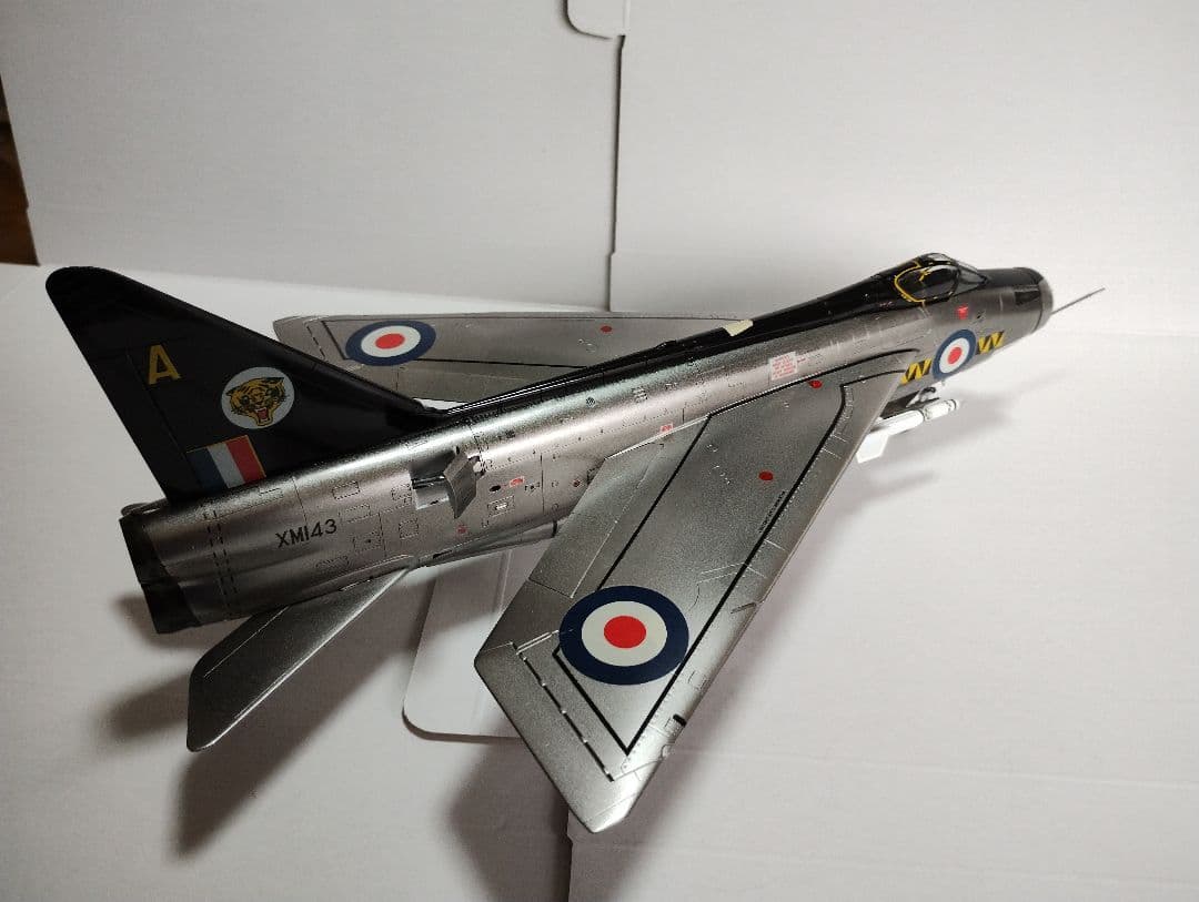 プラモデル完成機　1/48　E.E.ライトニングF1