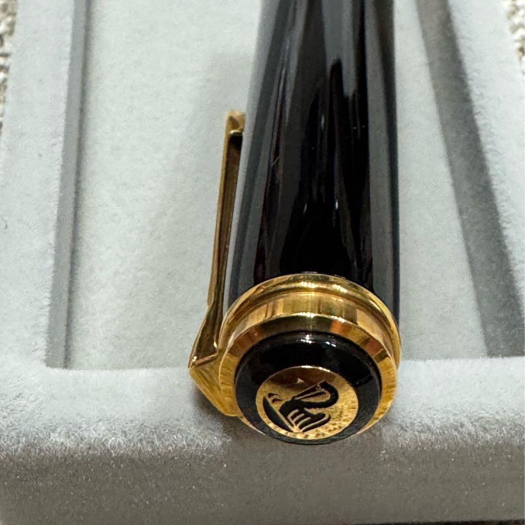 Pelikan ペリカン万年筆　M800 18C-750 B nib