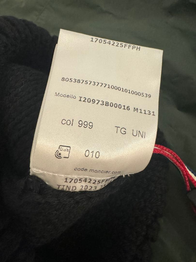 MONCLER ニット帽 モンクレール 新品 24時間値引きセール